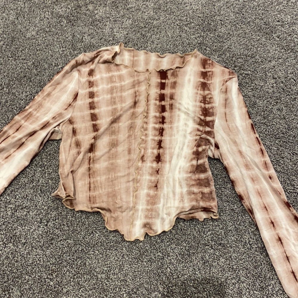 brow long sleeve crop top